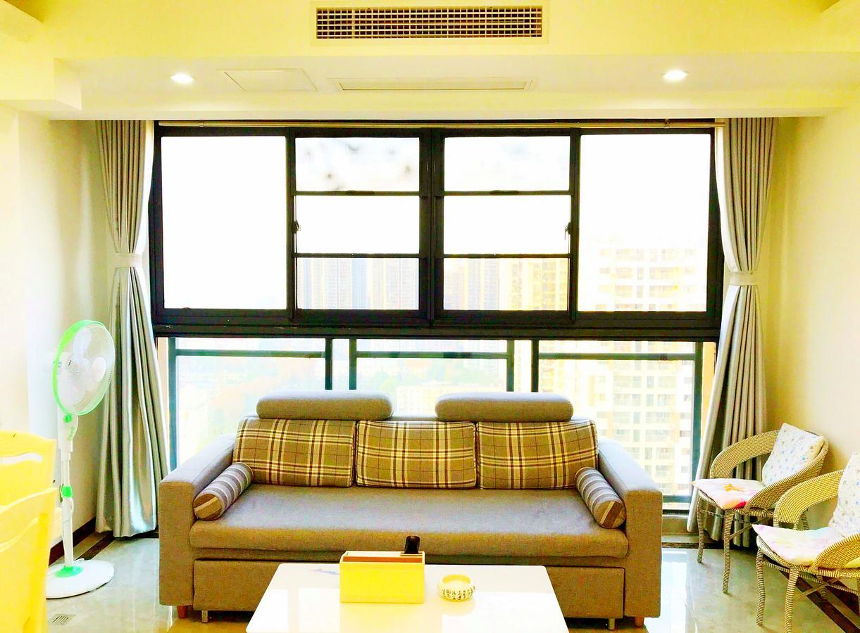 Line 2 Apartment Wuhan Bagian luar foto