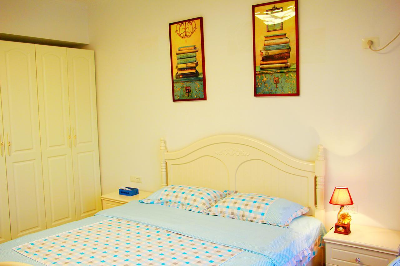Line 2 Apartment Wuhan Bagian luar foto