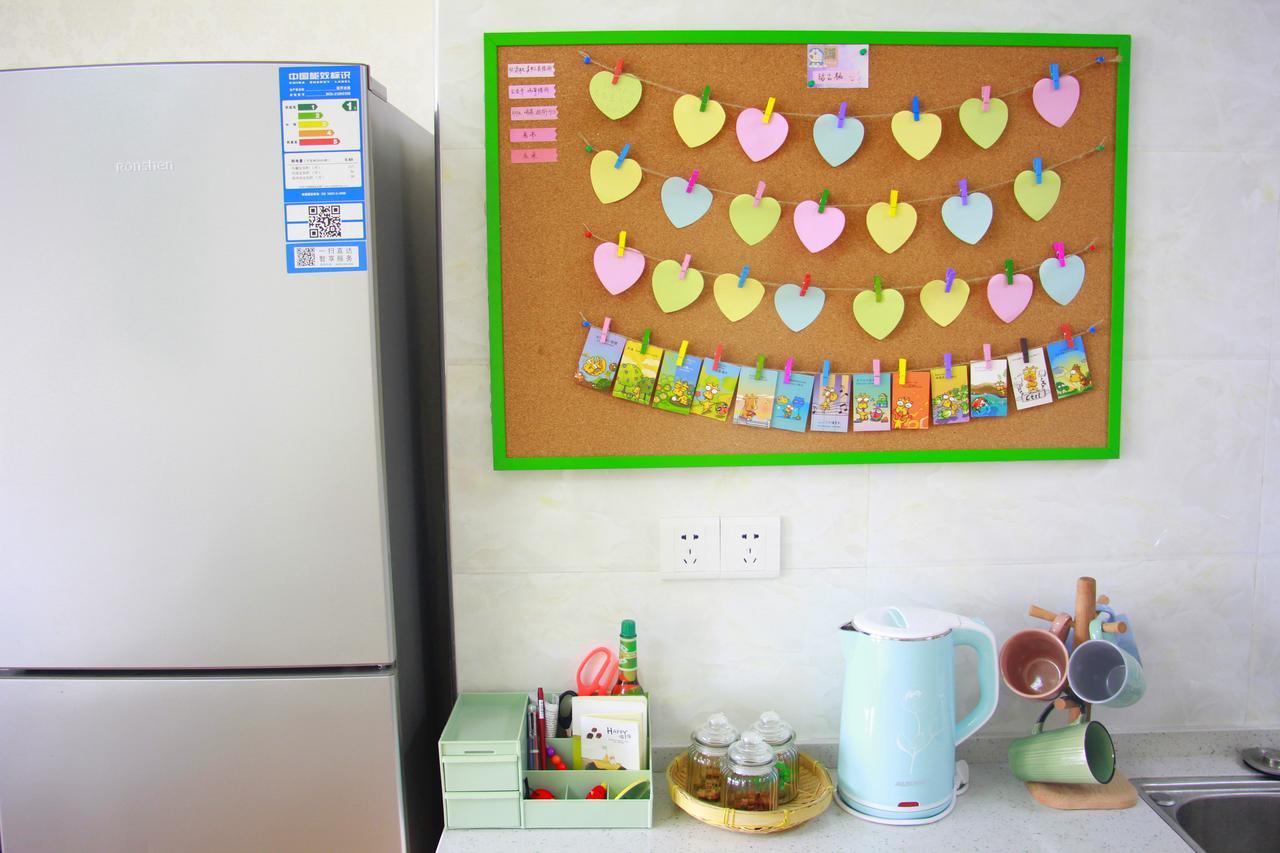 Line 2 Apartment Wuhan Bagian luar foto