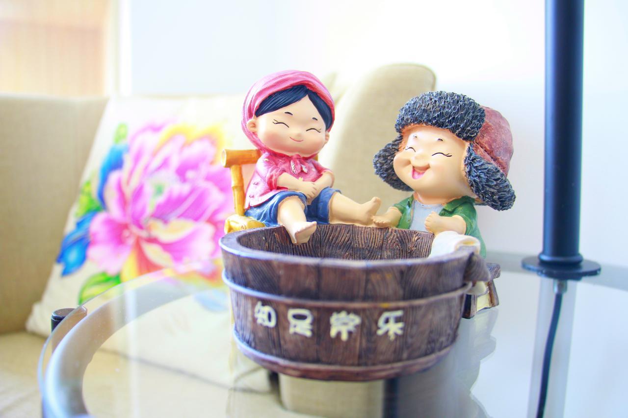 Line 2 Apartment Wuhan Bagian luar foto