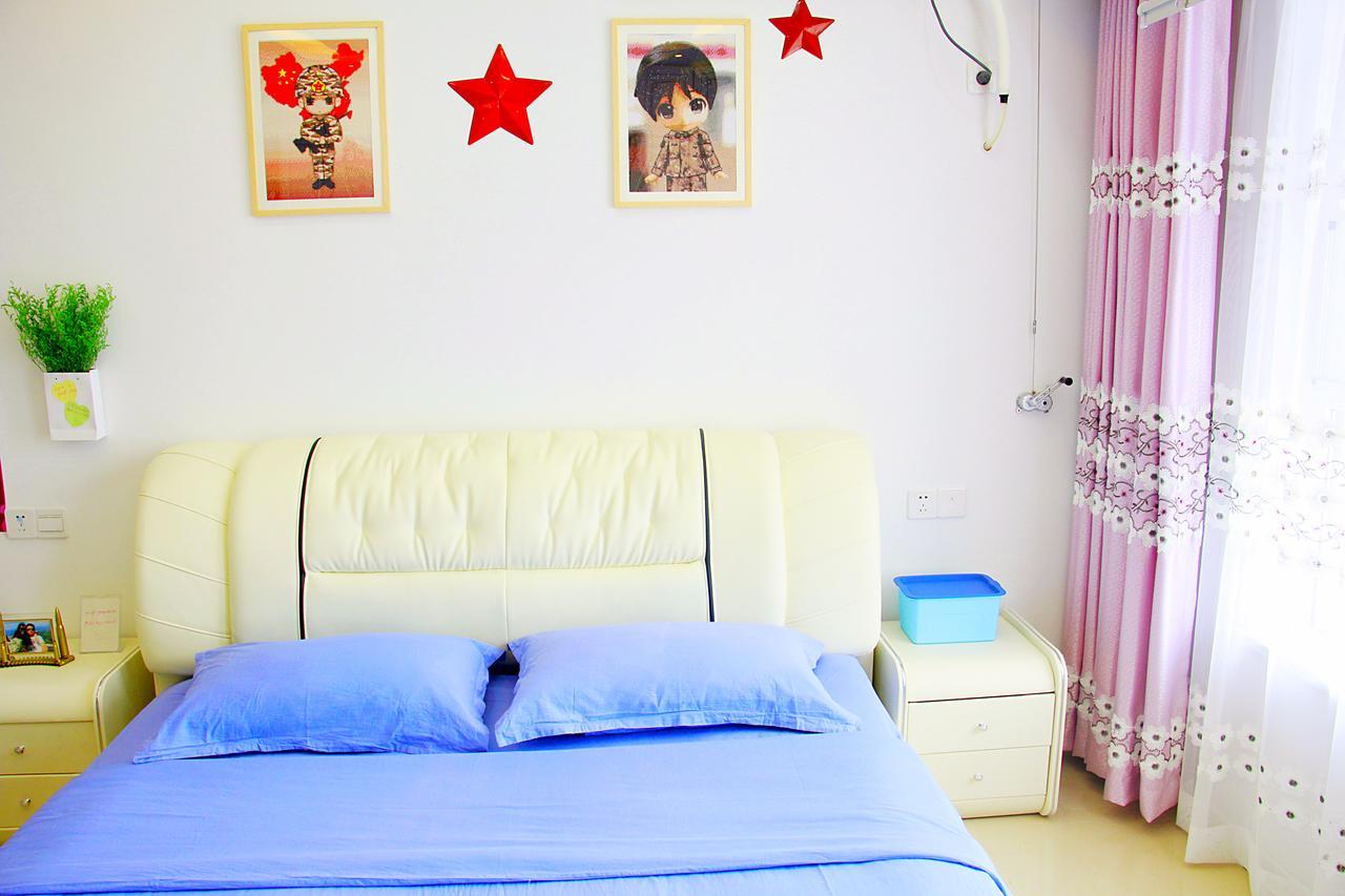 Line 2 Apartment Wuhan Bagian luar foto