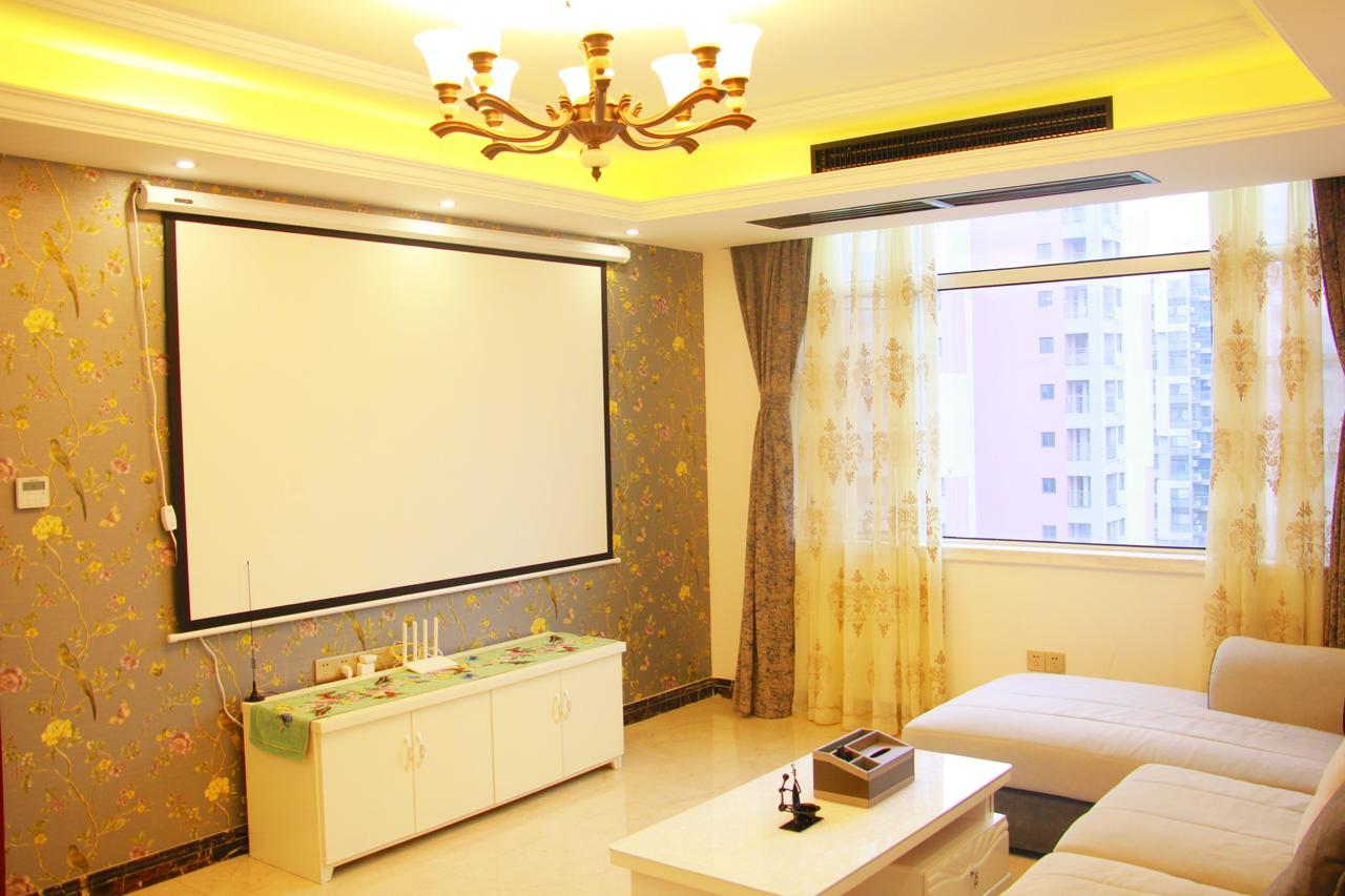 Line 2 Apartment Wuhan Bagian luar foto